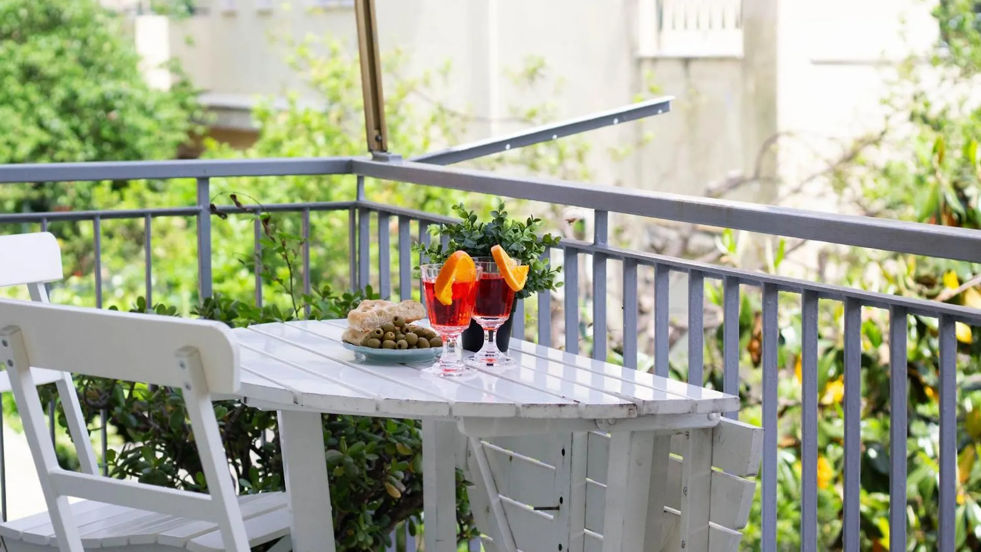 Apartment Clipper By Portofino Homes Santa Margherita Ligure